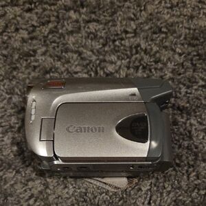 Untested Canon Video Camera Digital